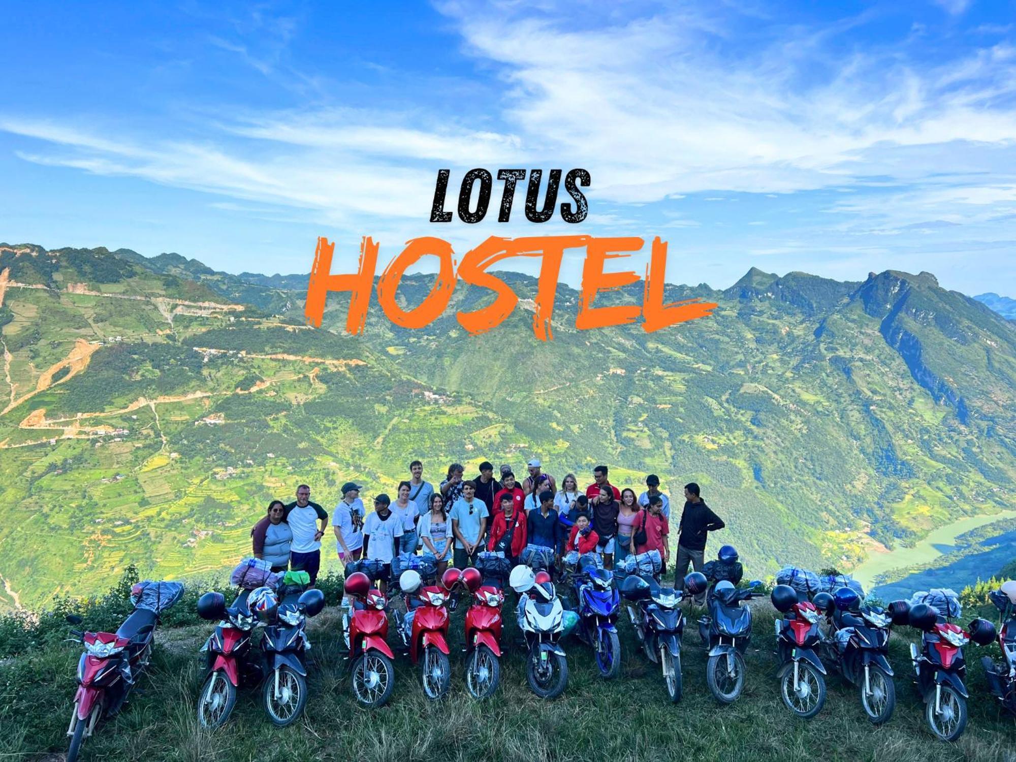 Ha Giang Lotus Hostel Motorbikes Tours מראה חיצוני תמונה